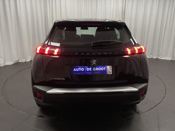 Peugeot E-2008
